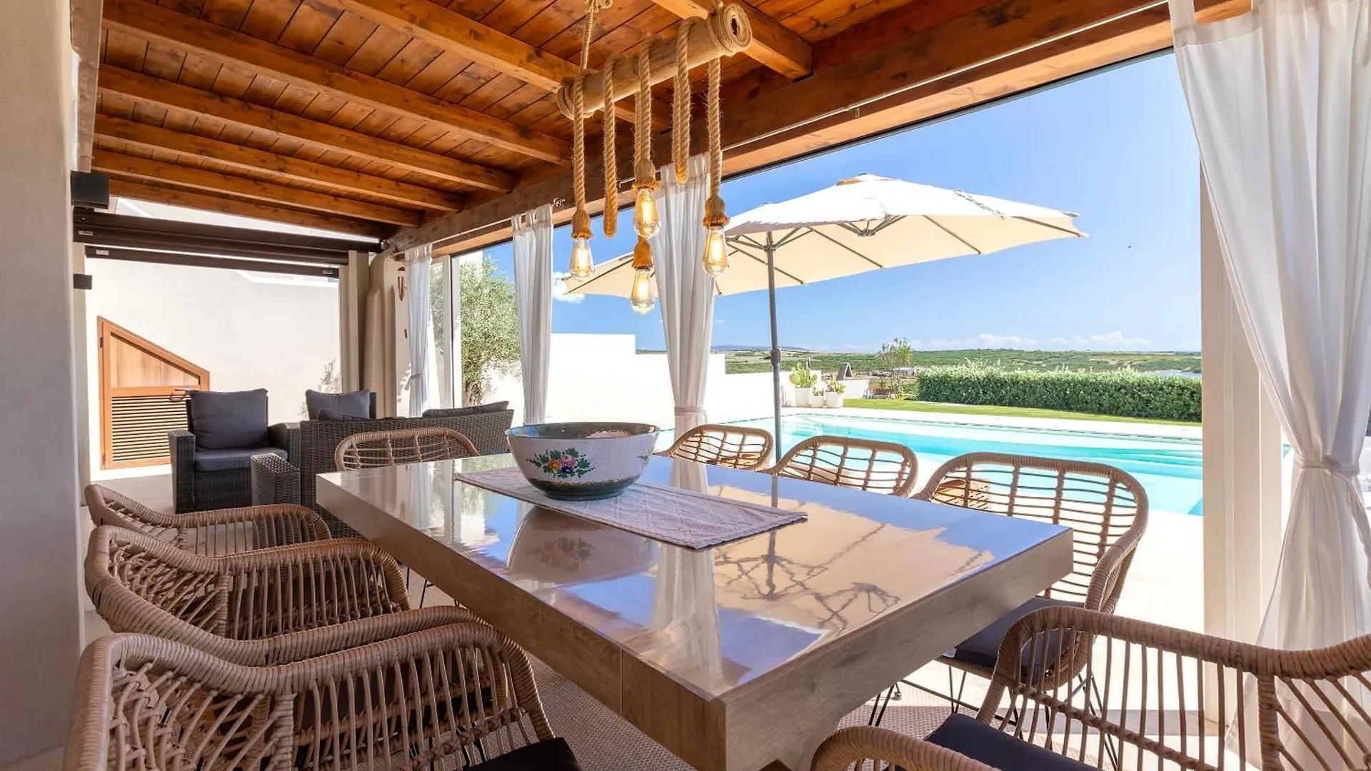 Villa Flora Sea View Punta de su Torrione Nyaraló