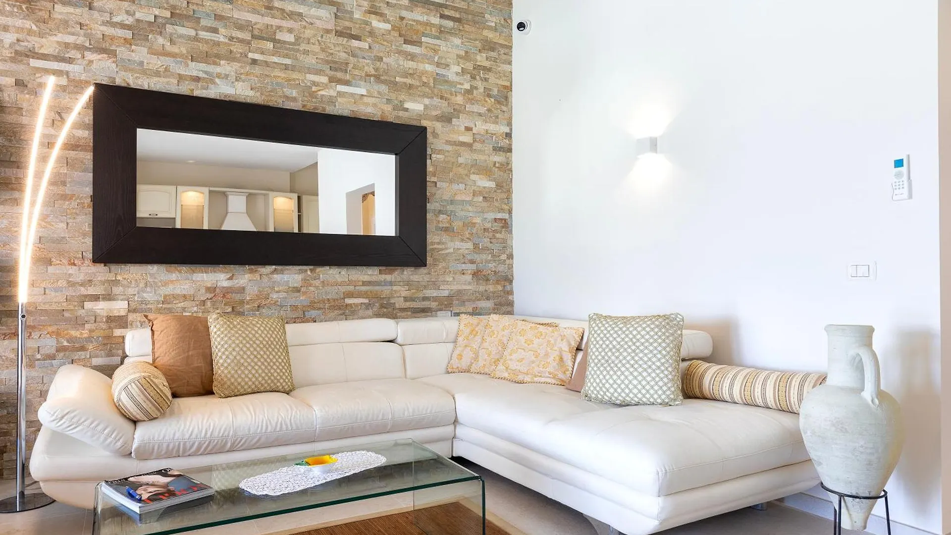 Дом отдыха Villa Flora Sea View Punta de su Torrione Италия