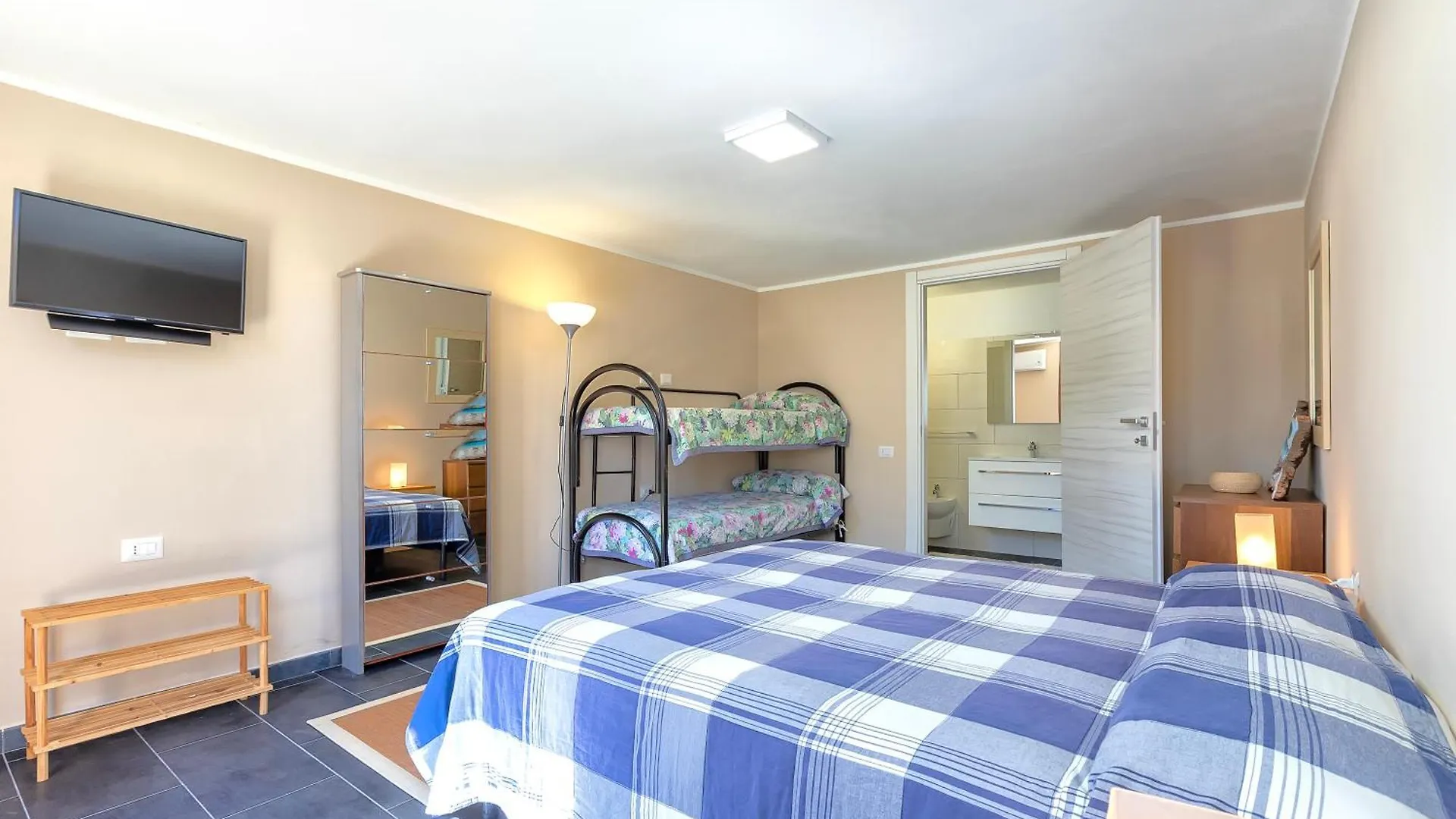 Villa Flora Sea View Punta de su Torrione Италия
